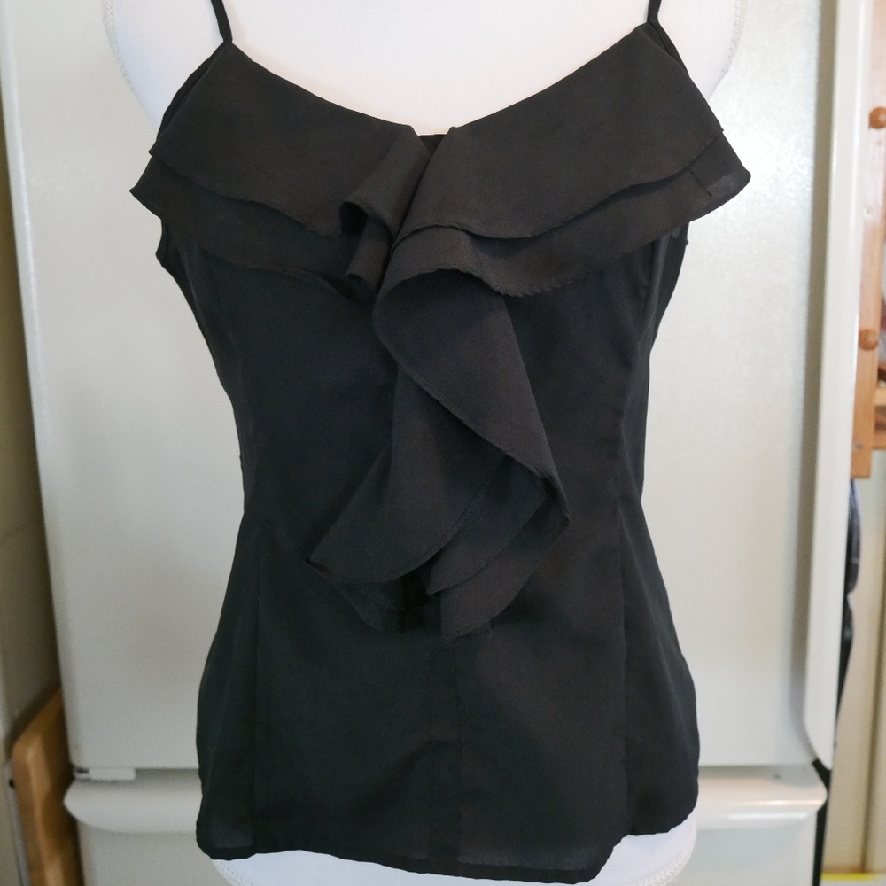 Black Ruffle Top Miley Cyrus